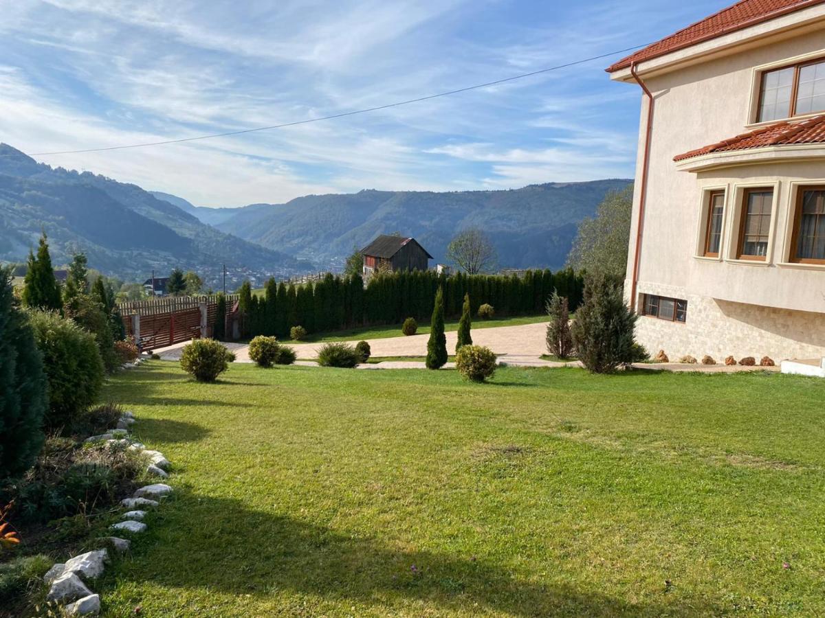 Vila Daria 3 Rucăr Exterior foto